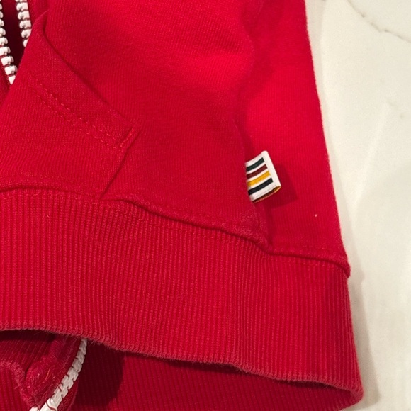 OLYMPICS TEAM CANADA HUDSON’S BAY 12-18 MONTH INFANT SWEATSHIRT - Picture 5 of 6